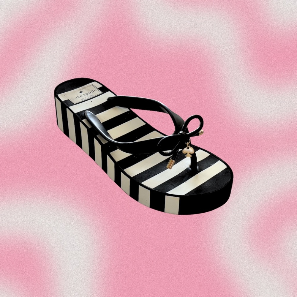 Kate Spade New York Platform Flip Flops – Size 7